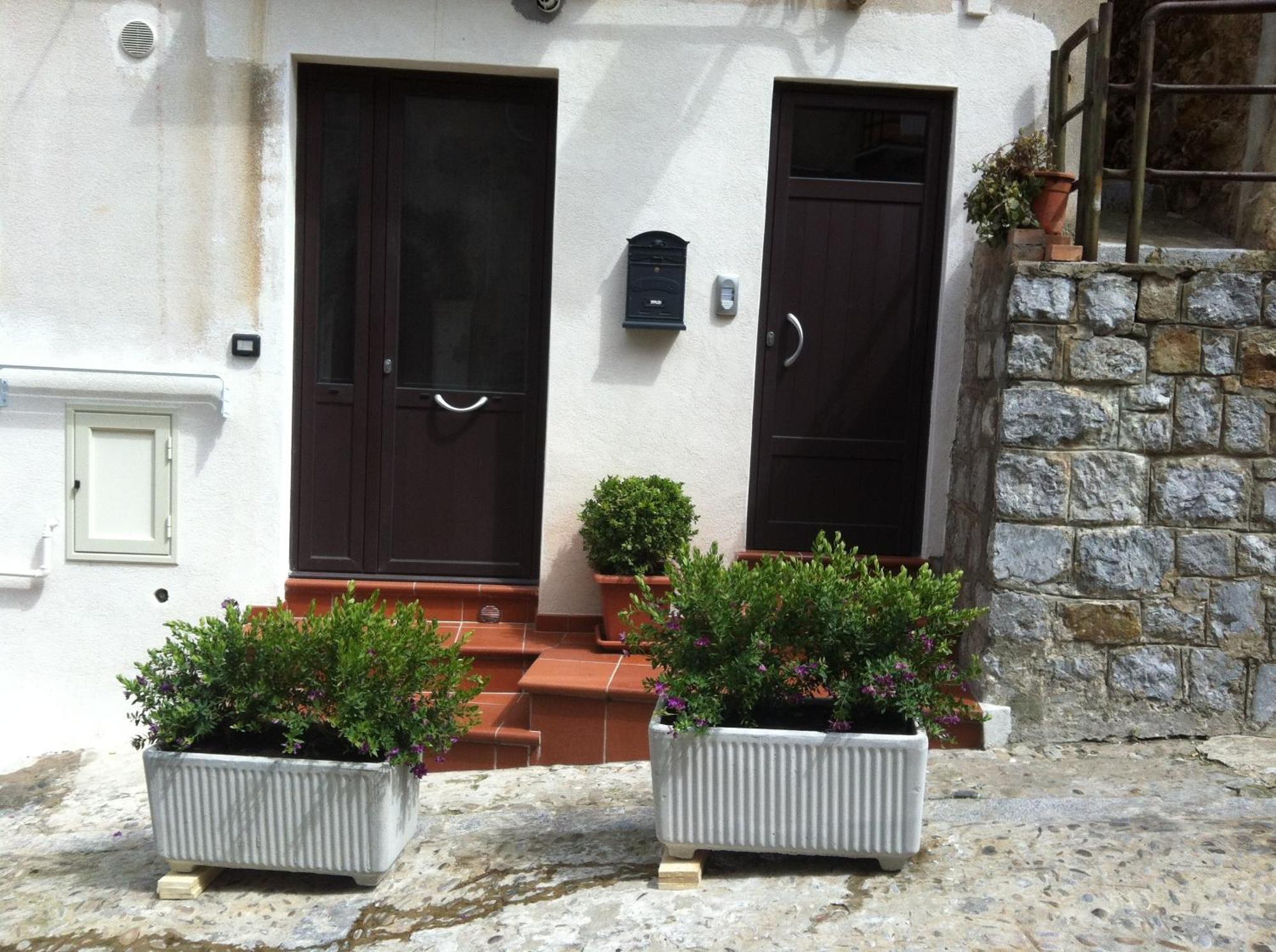 Gaia Holidays Apartments Cefalu Bilik gambar