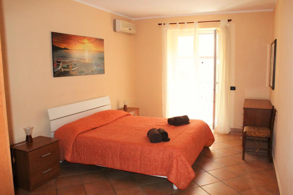 Gaia Holidays Apartments Cefalu Luaran gambar