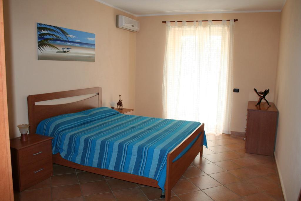 Gaia Holidays Apartments Cefalu Bilik gambar